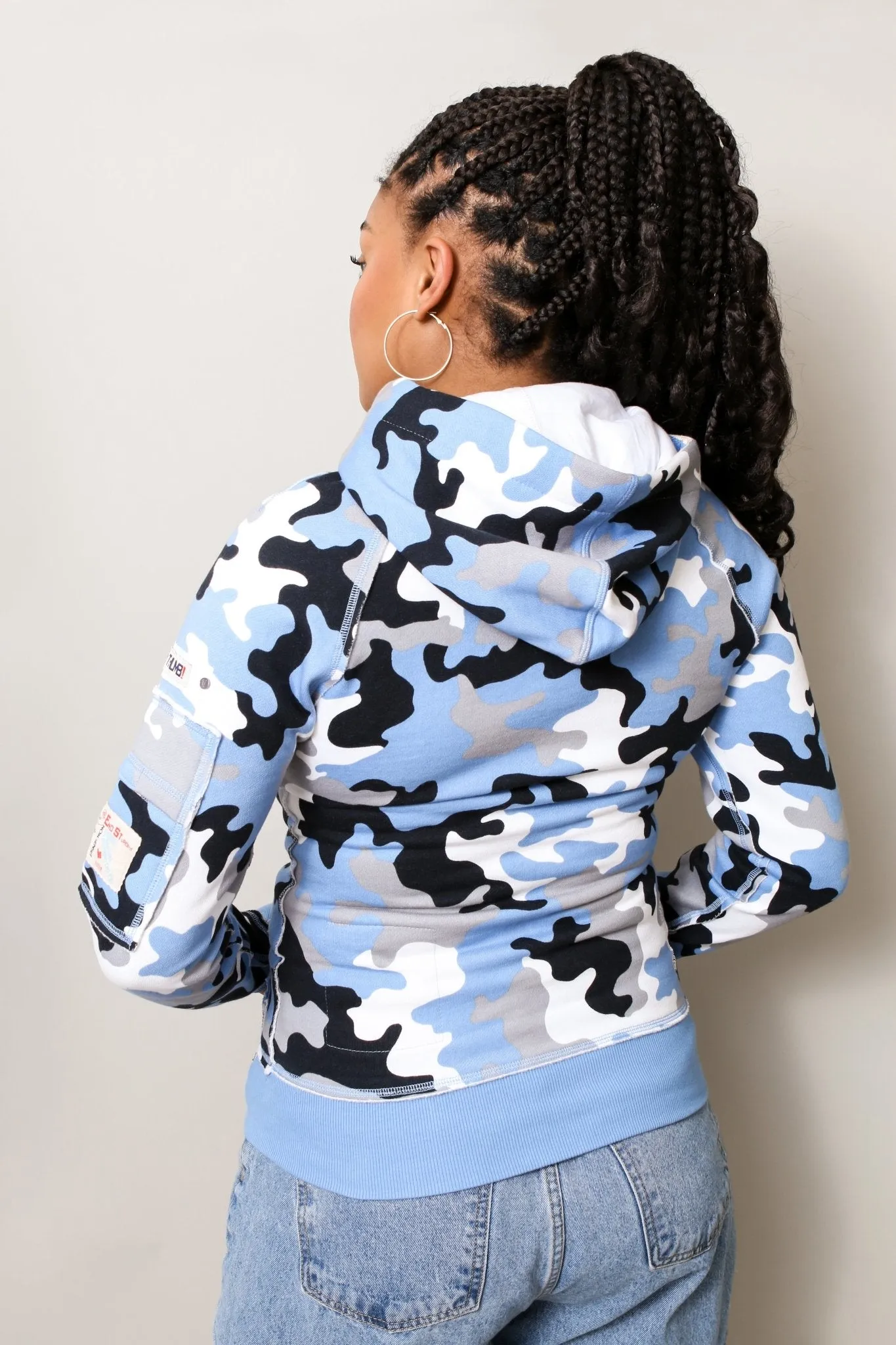 CAMOUFLAGE HOODIES